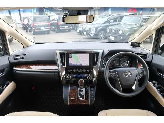 アルファード ２．５Ｘ　２ＷＤ　８名　禁煙 0402742A20250705G002 2