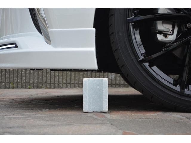 【新車保証付きで納車後も安心】新車での販売だから新車保障が最長５年１０万ｋｍのメーカー保証付♪ですので、お近くのディーラーで保障修理やアフターサービスも受けれるので、遠方のお客様もご安心ください。 7